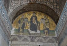 Bellini’nin Fatih Portresinde Mimari Unsurlar