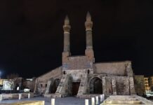 Karıştan Masir Zuchan ve Üçkilise Seyahati